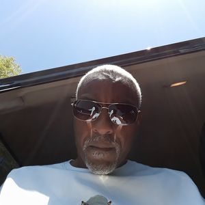 Meet your Posher, Lee